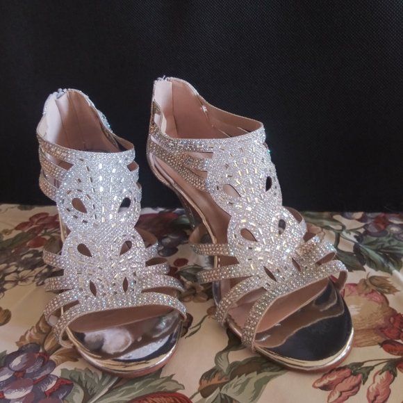 Forever Glitter High Heel Formal Sandals Women's Size 9 - Picture 11 of 12